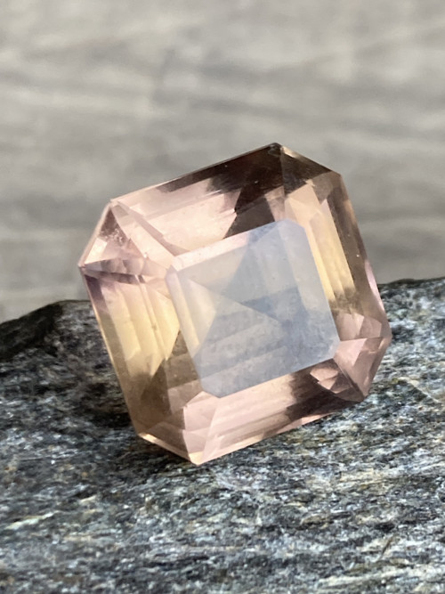AMETRÍN- přír. drahokam, 17.35 CT, Bolívie ověřen