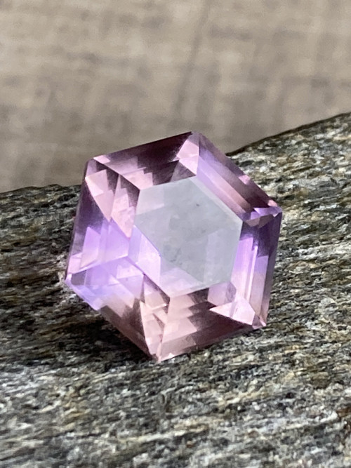 AMETRÍN- přír. drahokam, 11.35 Ct. Bolívie ověřen