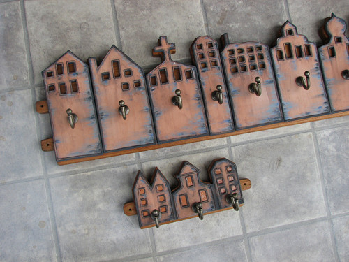 Věšák - keramika + dřevo + kov