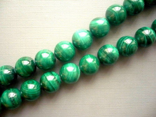 Vrtané kuličky 10 mm - malachit, 1 ks