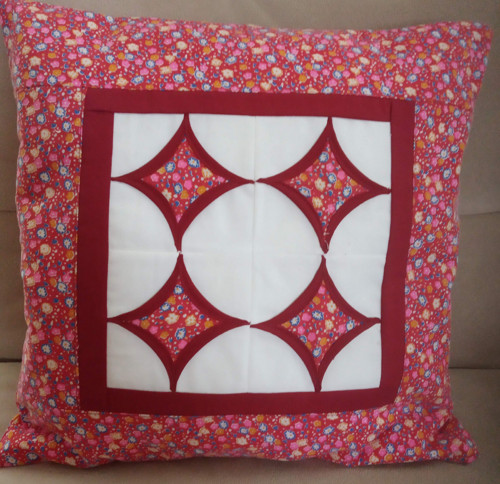 Polštářek patchwork 40 x 40