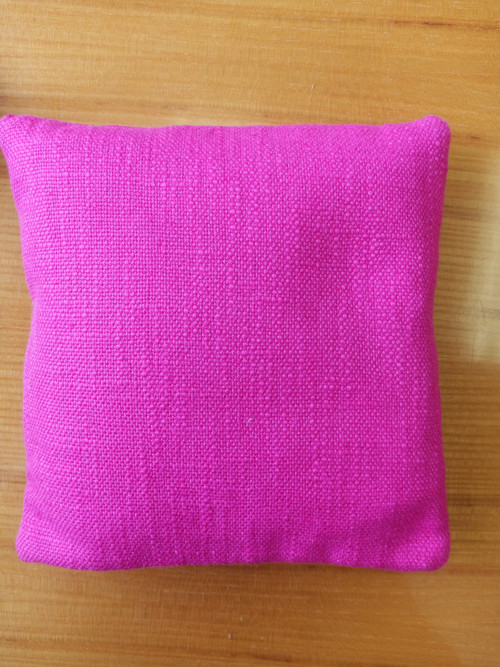 Růžový polštářek 20 x 20