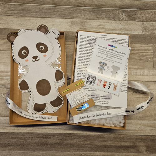 Kreativní sada s příběhem – Panda Pája