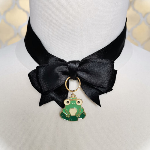 Choker Spirit Animal Bow žabka