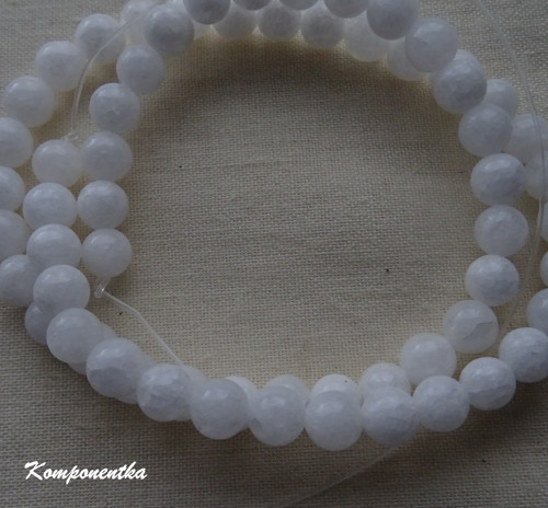 Tridacna bílá 6mm 4kusy