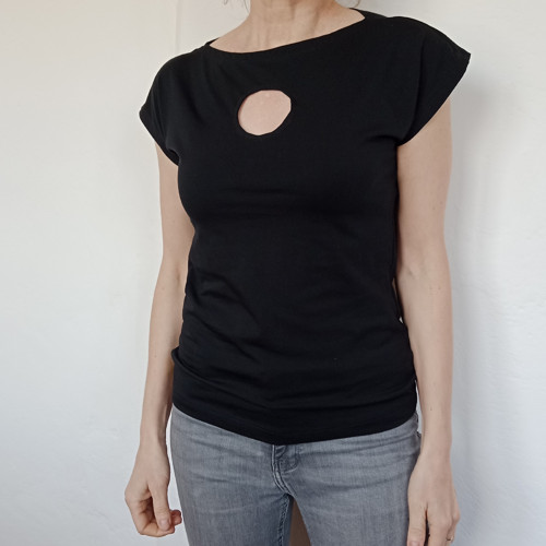 Tričko s průstřihem, vel.XS-XXL - AKCE