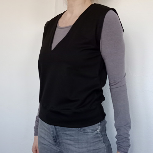 Vel XS-XXL, různé barvy