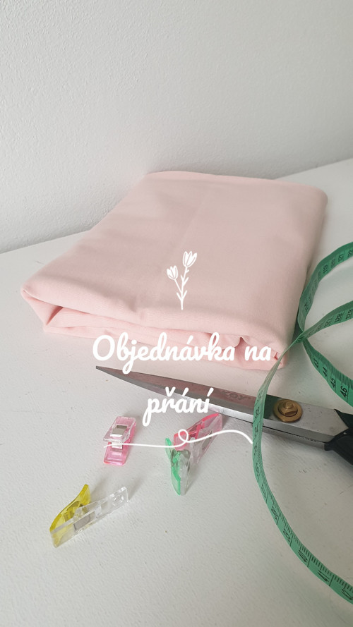 Dívčí kalhotky - rezervace — foto 1