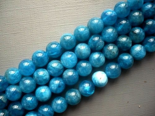 Vrt. kuličky 6,5 mm - apatit, 2 ks