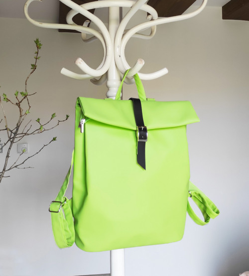 Trinity street backpack pastelově zelená