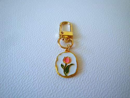 Kovový přívěsek 55x15 mm (1ks) - bílá