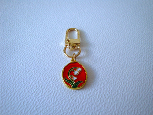 Kovový přívěsek 55x15 mm (1ks) - červená