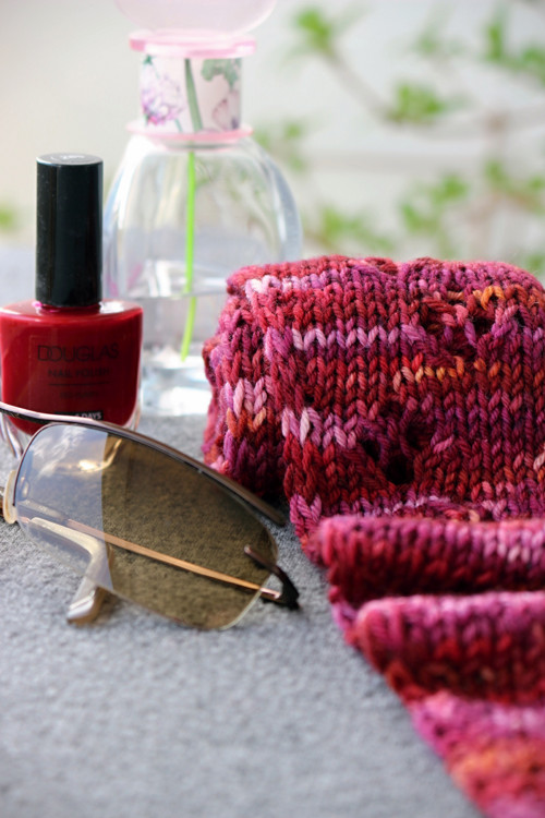 Merino virální mini šáteček "Burgundské"