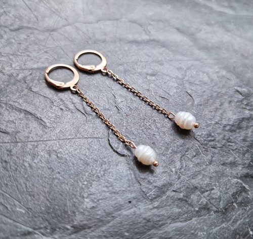 Ocelové náušnice*řetízkové*perla*rose gold