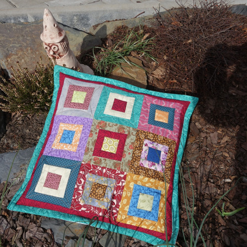 Patchwork povlak na polštář Kostičky 40x40 cm