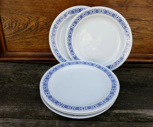 Z jídelny...porcelánové talíře dezertní, 5 kusů