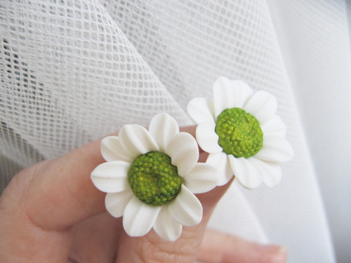 Bellis Green Spot, náušnice