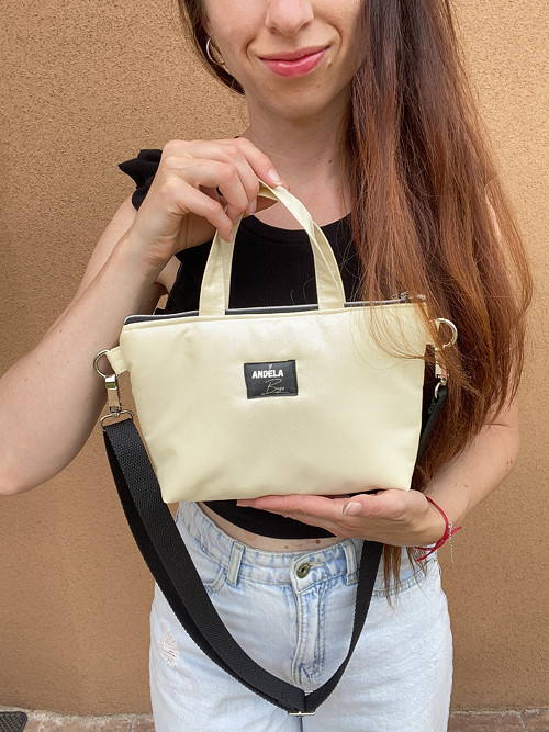 Mini crossbody kabelka — foto 1