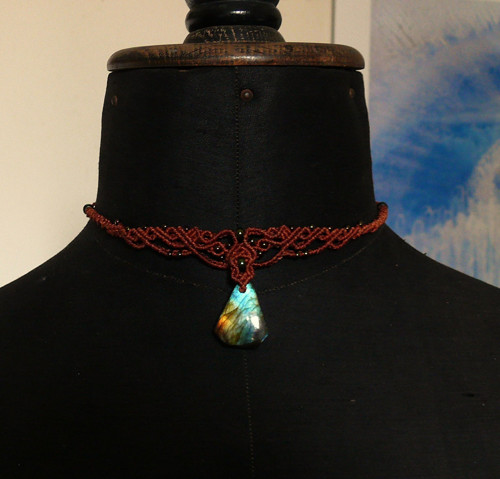 Macramé Choker s Labradoritem
