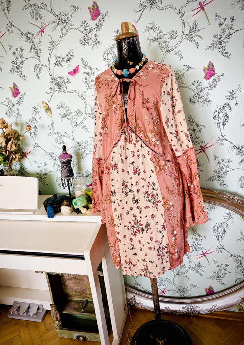 Boho šaty vzory pastelové — foto 1