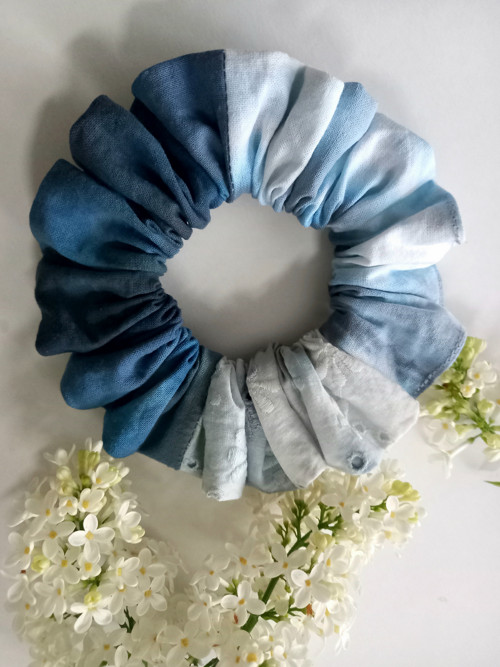 Patchwork batikované scrunchie