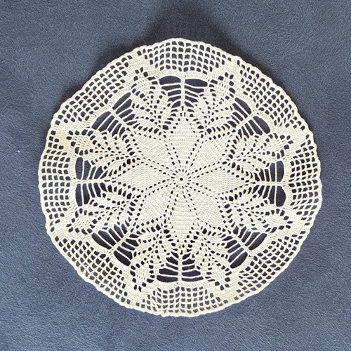 Háčkovaná mandala
