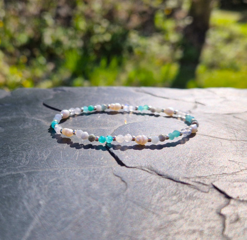 Perly*měsíční kámen*larimar*amazonit*náramek