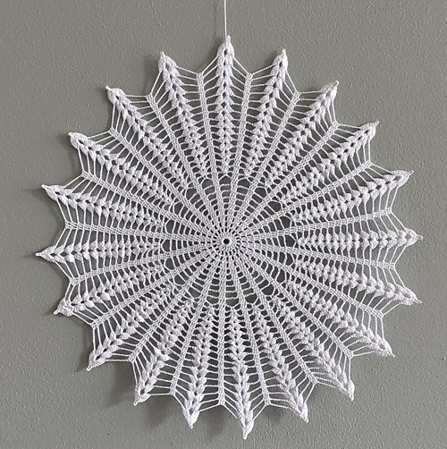 Háčkovaná mandala