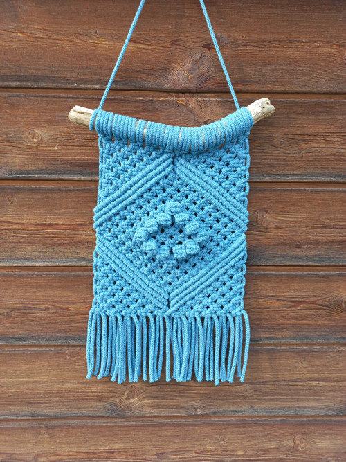 Modré macramé