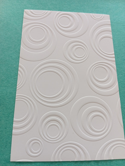 Embossing karta kruhy