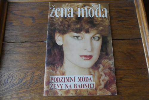 Časopis Žena a móda, číslo 10/1983, střihy!