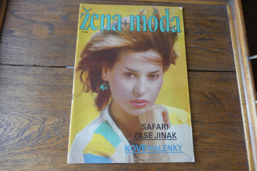 Časopis Žena a móda, číslo 8/1984, střihy!