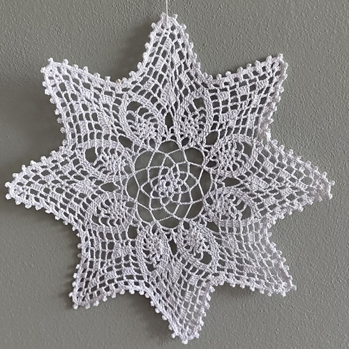 Háčkovaná mandala
