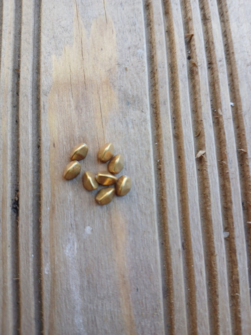Skleněný korálek - POHANKA. Velikost 5x3mm.