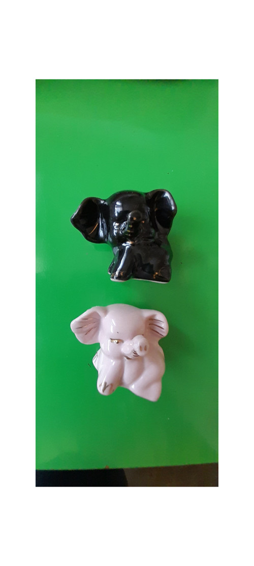 Černý a růžový