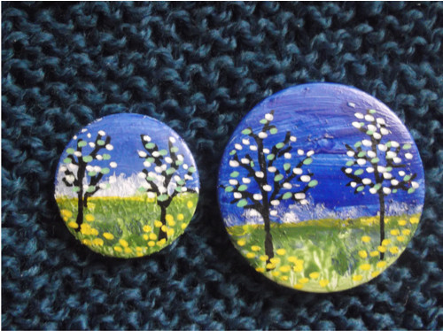Set: malované 2 brože Jaro, malá 3 cm,velká 4,5 cm