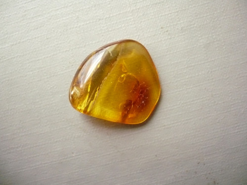 Troml. kámen – jantar extra 19 mm, č.108f