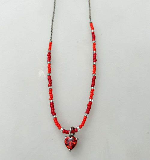 Stříbrný řetízek red heart