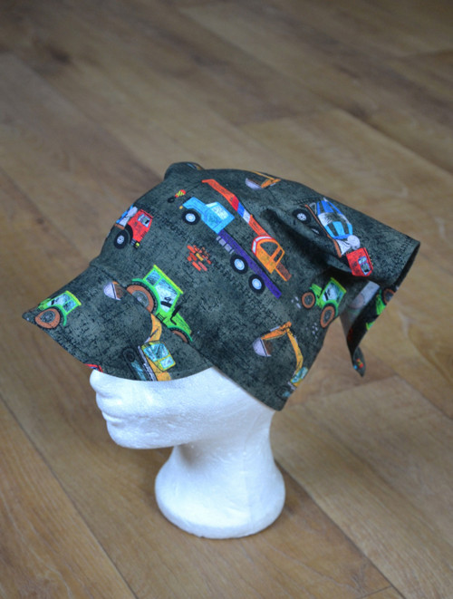 Šátek s kšiltem "stavební auta " vel. 50-52/3cm