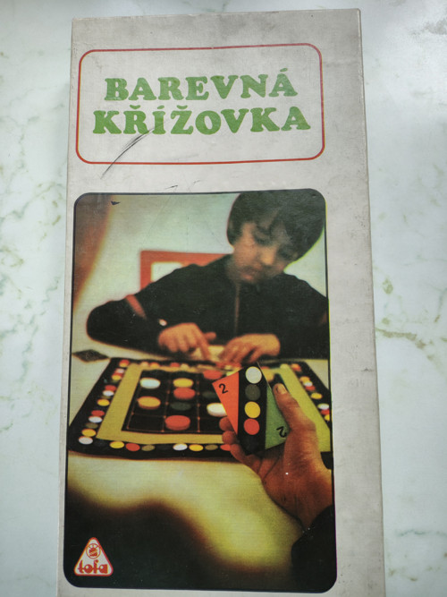 Retro hra Barevná křížovka