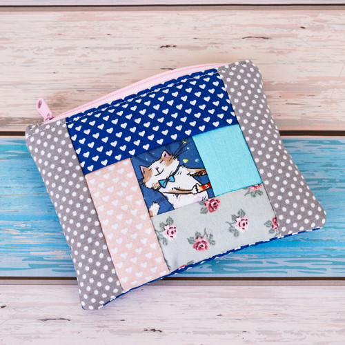 Měkoučká kapsička. Vzor patchwork.