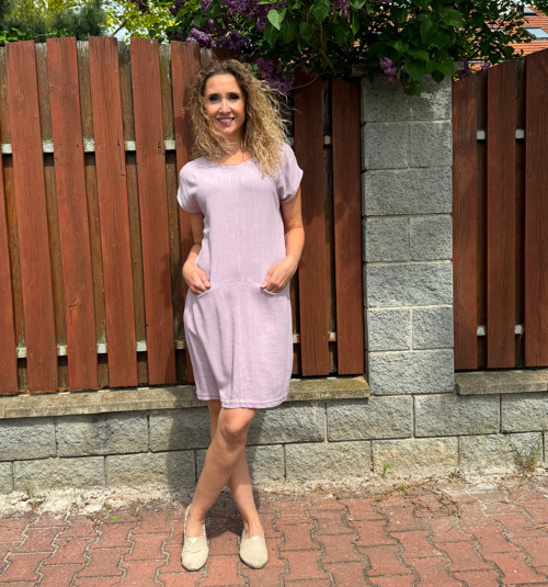 Rovné šaty s kapsičkami Lila krátké