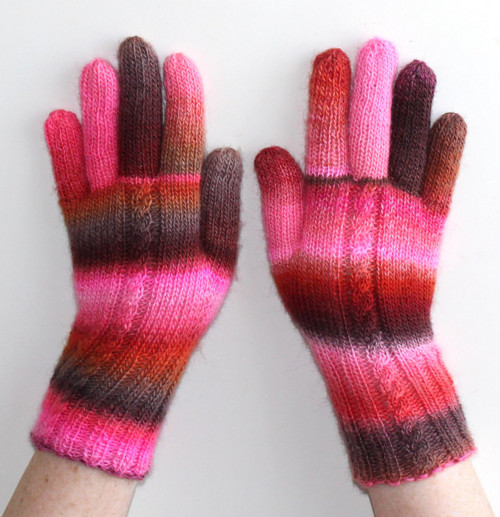 Rukavice pletené ručně Roses merino