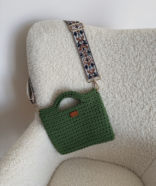 Kabelka s crossbody popruhem — foto 1