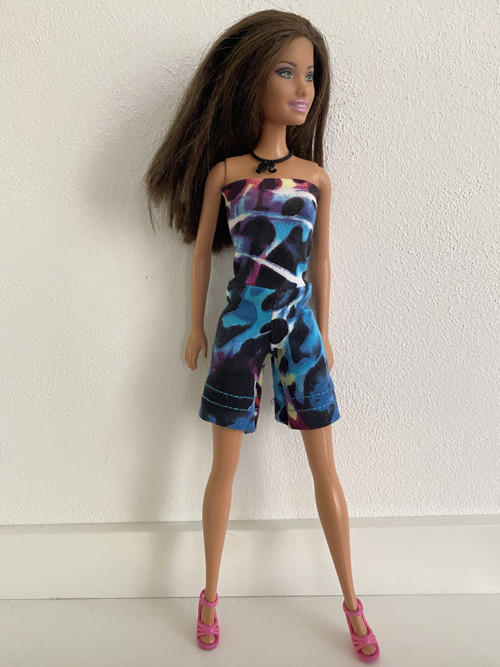 Kraťasy na panenku Barbie