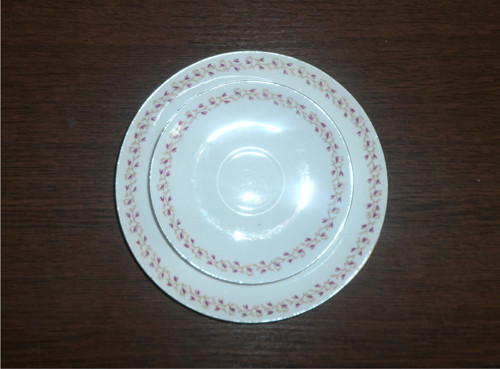 Porcelánový TALÍŘ dezertní a PODŠÁLEK, Německo