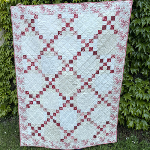 Irish Chain Quilt - deka