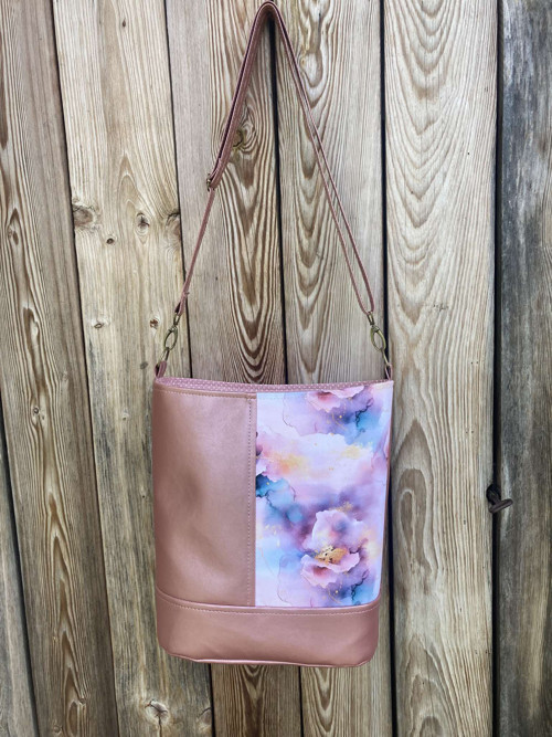 Crossbody kabelka