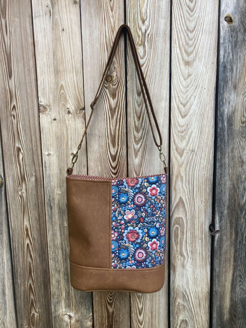 Crossbody kabelka