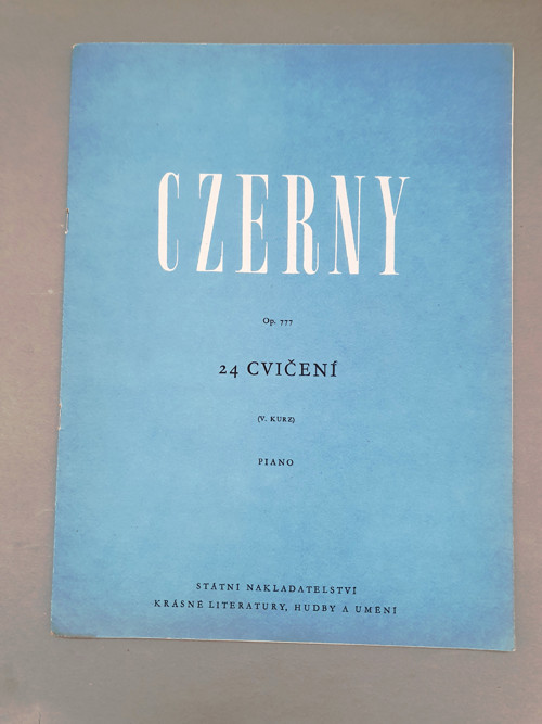 24 cvičení — foto 1